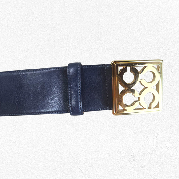 Coach Sig C Pierced Belt 90110 Navy Gold Square Buckle Leather Size Medium - Picture 2 of 10